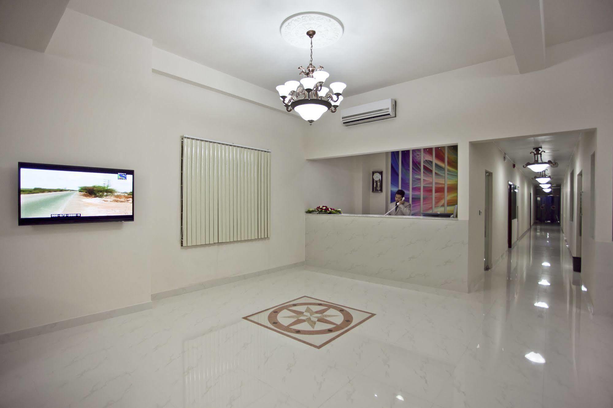 La Rose Hotel Sylhet Bagian luar foto