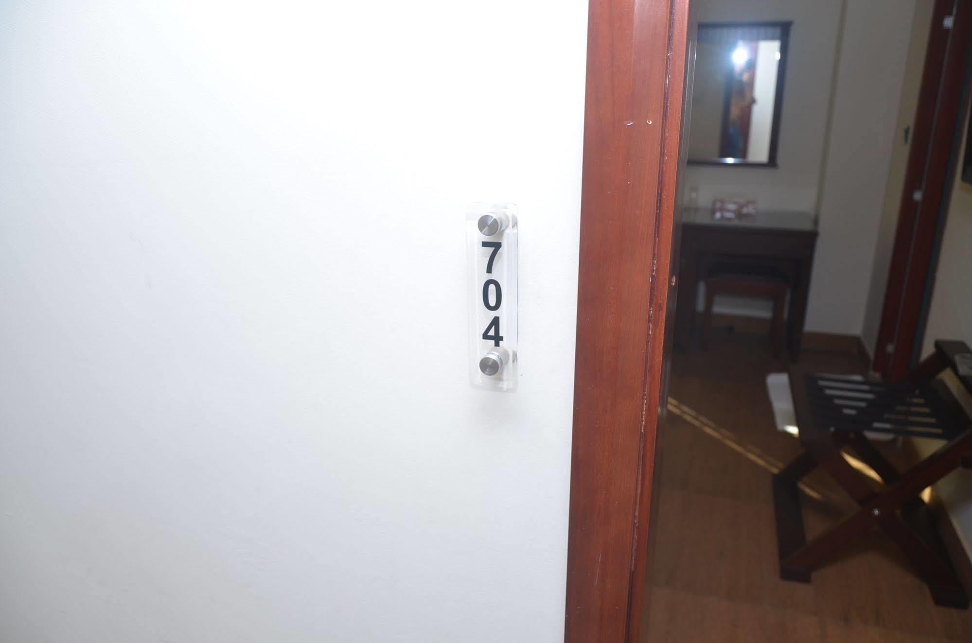 La Rose Hotel Sylhet Bagian luar foto