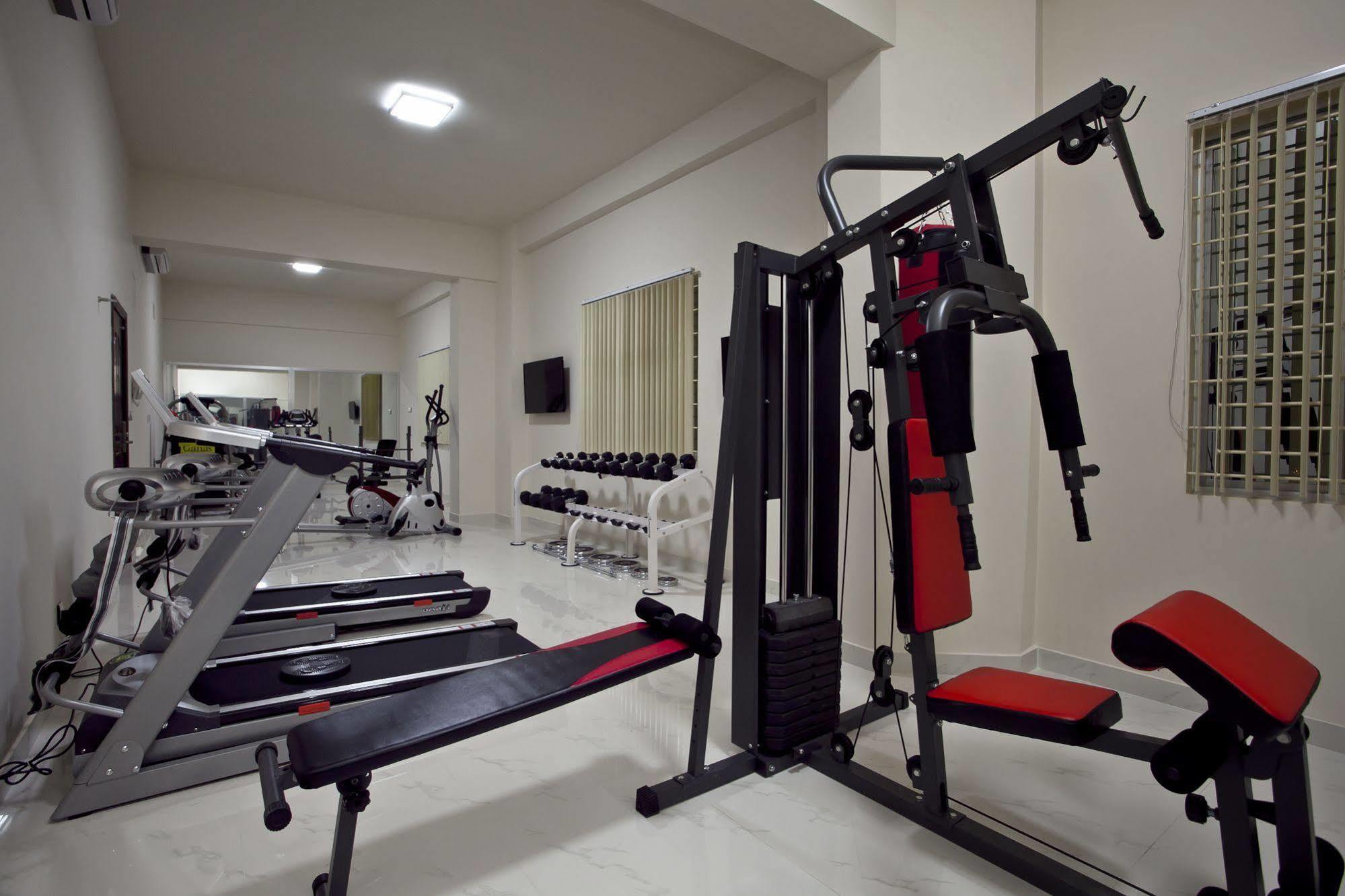 La Rose Hotel Sylhet Bagian luar foto
